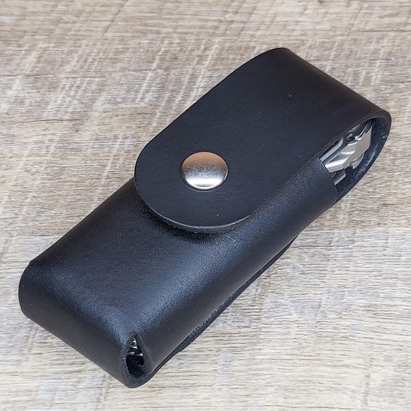 Leather Sheath Case Holster For Leatherman Free P2 P4 ARC Multitool BLACK - Picture 2 of 11